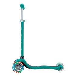 GLOBBER_SCOOTER_PRIMO_PLUS_LIGHTS_EMERAL_GREEN